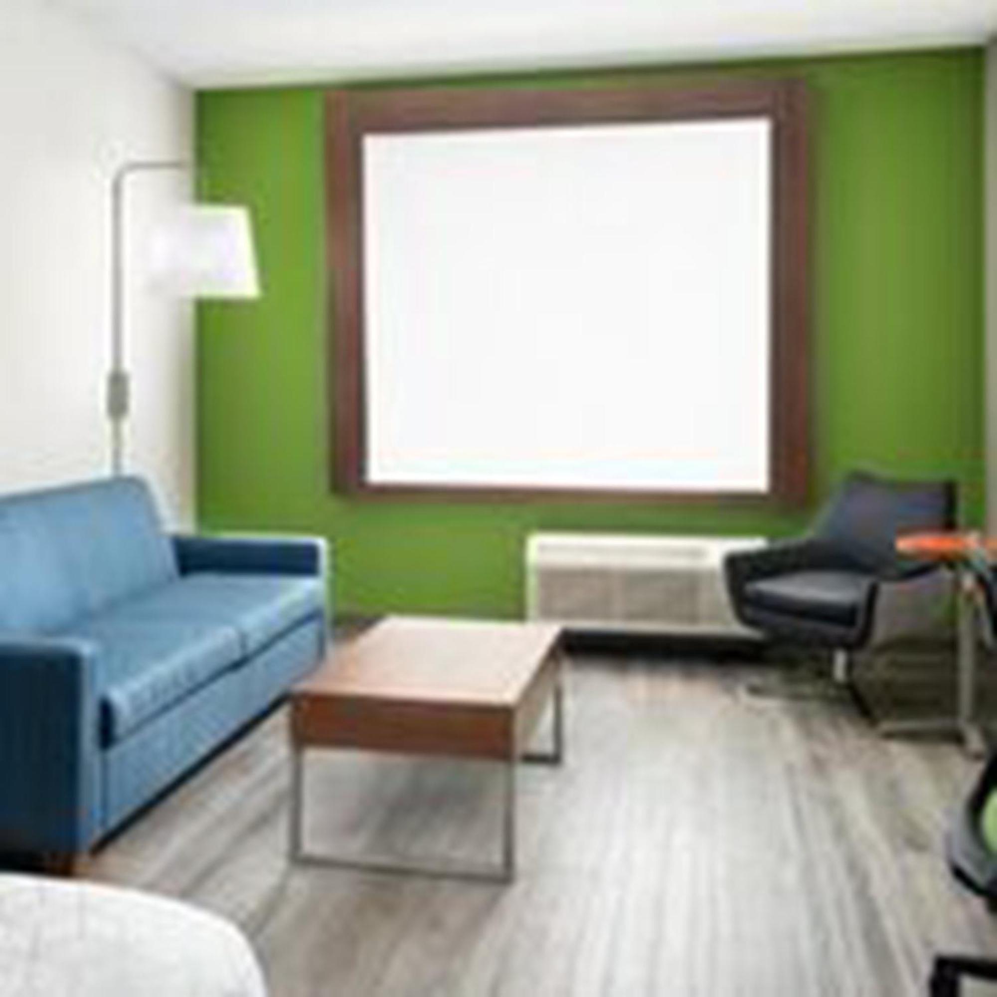 Holiday Inn Express & Suites Midland Loop 250 By Ihg Екстериор снимка