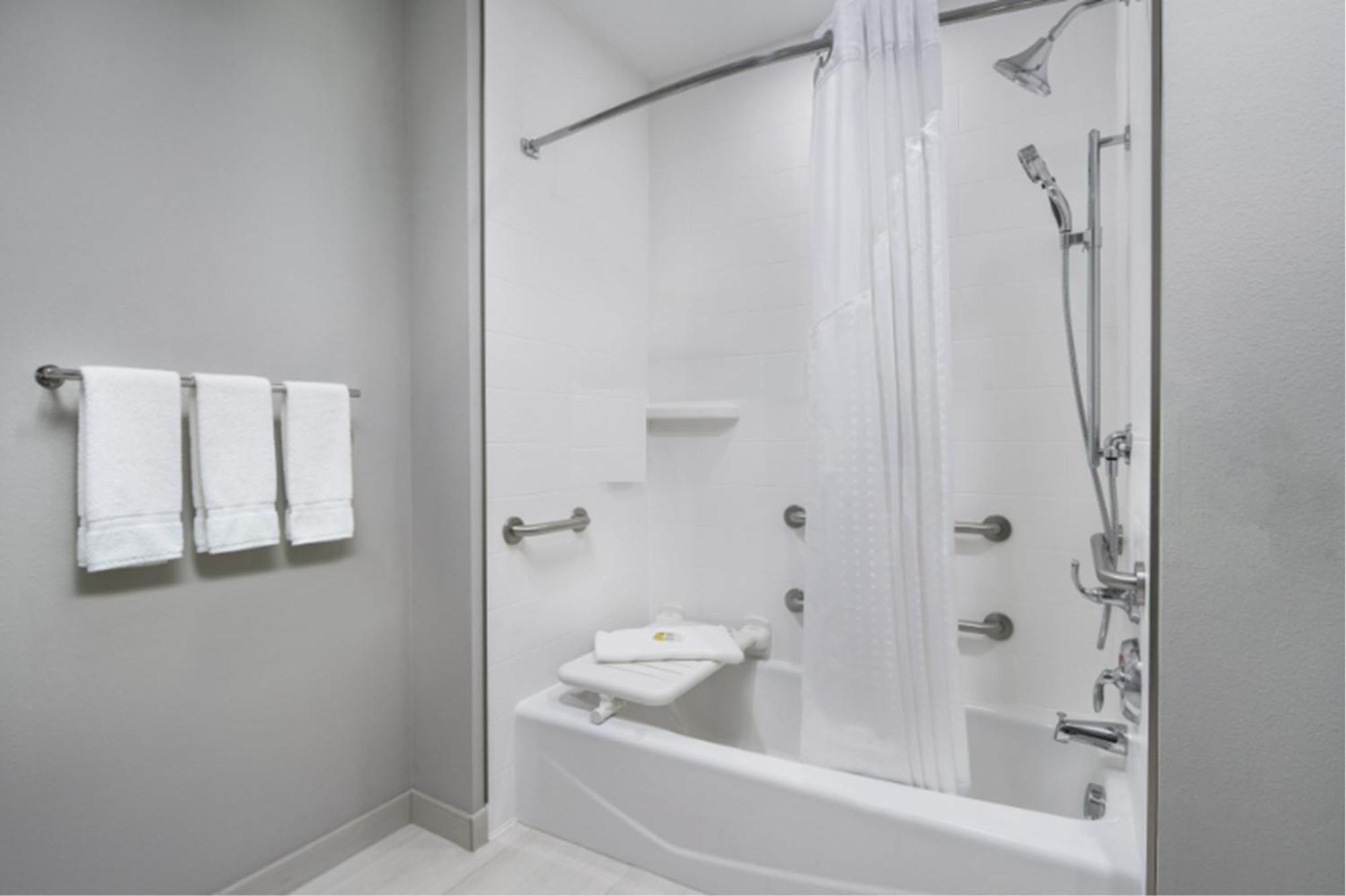 Holiday Inn Express & Suites Midland Loop 250 By Ihg Екстериор снимка