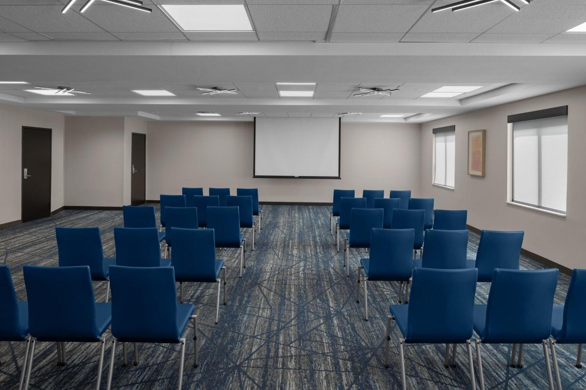 Holiday Inn Express & Suites Midland Loop 250 By Ihg Екстериор снимка