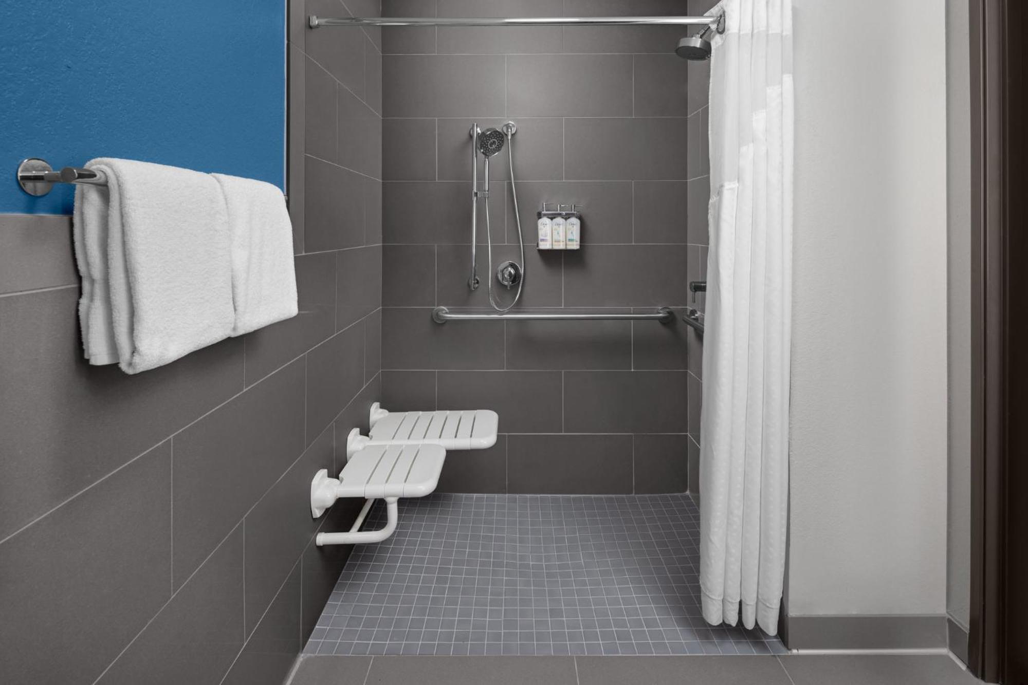 Holiday Inn Express & Suites Midland Loop 250 By Ihg Екстериор снимка