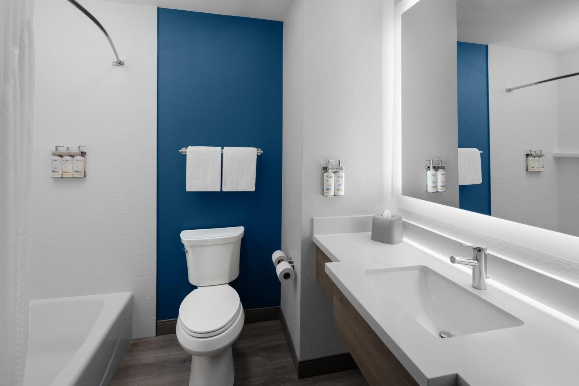Holiday Inn Express & Suites Midland Loop 250 By Ihg Екстериор снимка